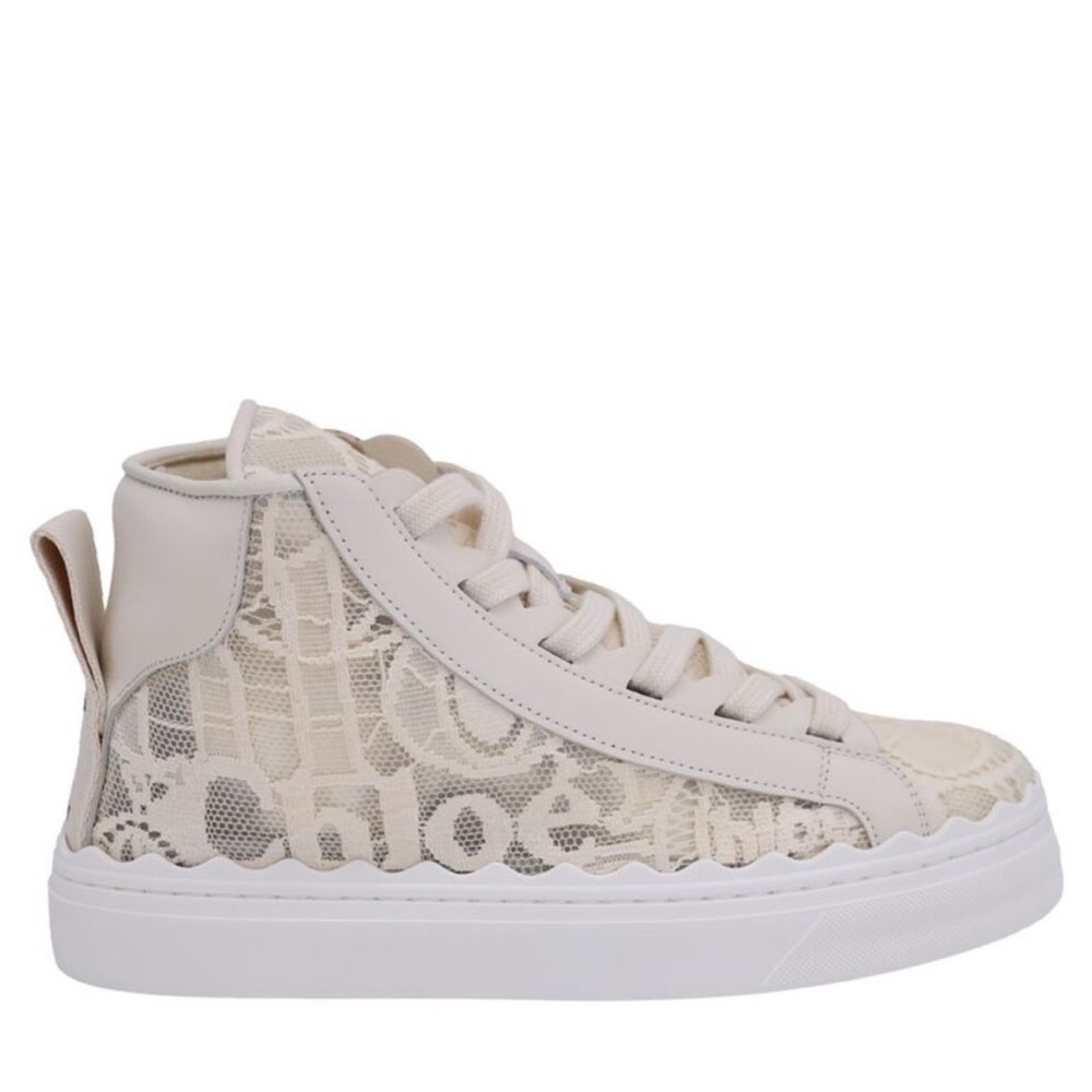 CHLOÉ
Lauren Beige Lace High Top Sneaker